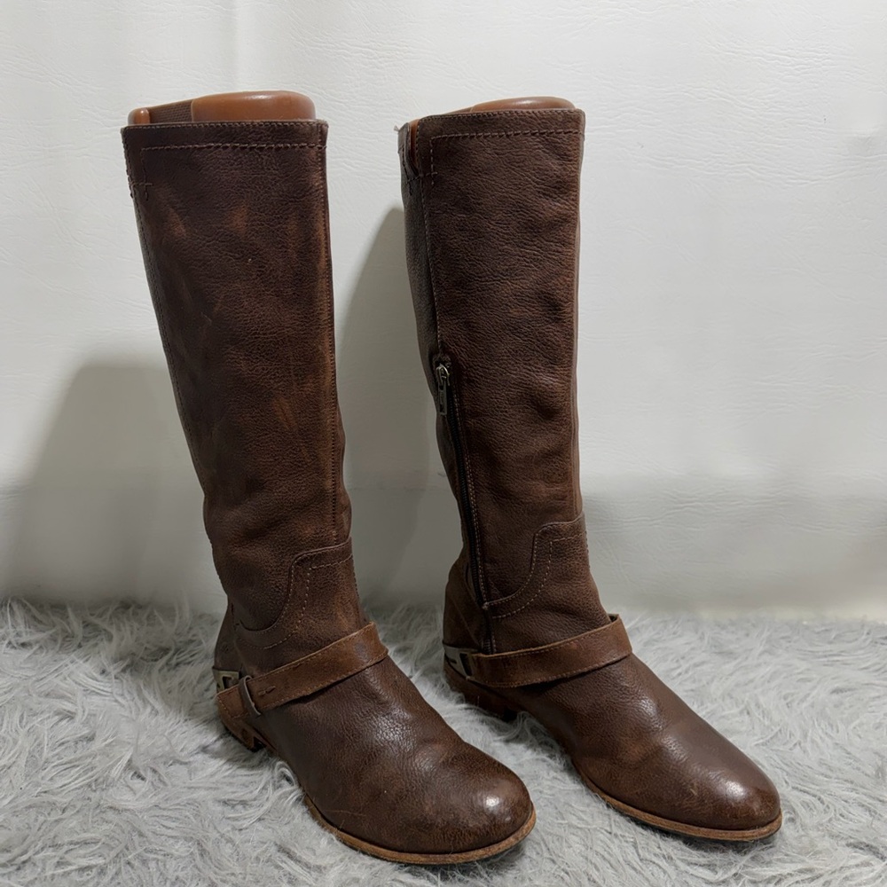 Ugg tall leather boots